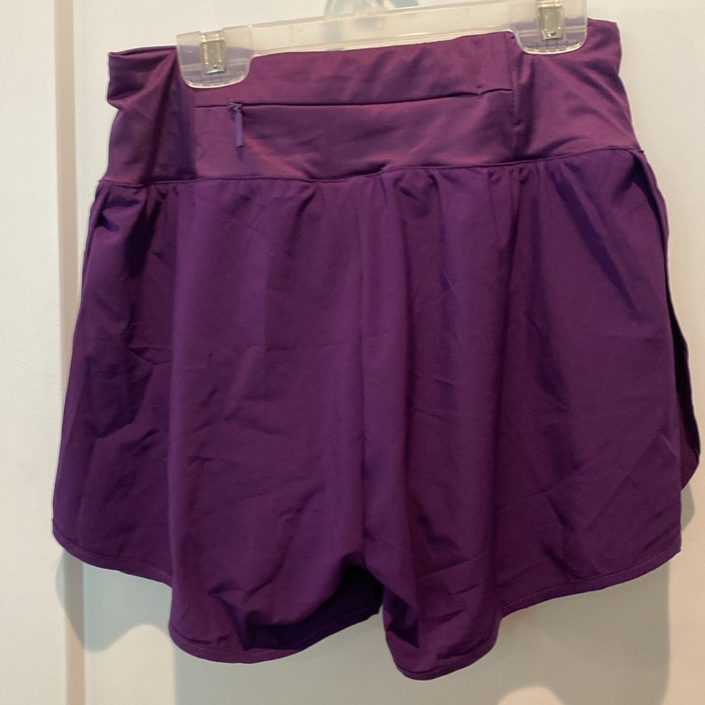 Kamien 2 in 1 Running Short w/Built In Tight Shorts.  Has Phone Pocket.‎ XS - Picture 3 of 7
